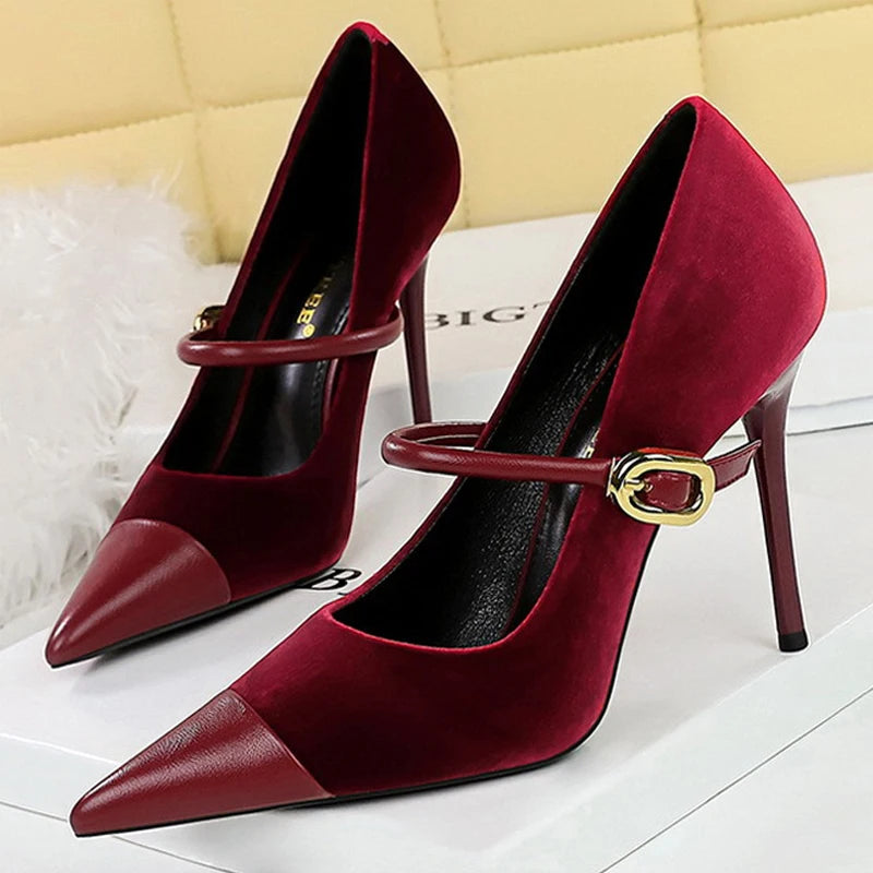 Buckle Pointed Suede Stilettos – Chic High Heels in 7cm & 10cm